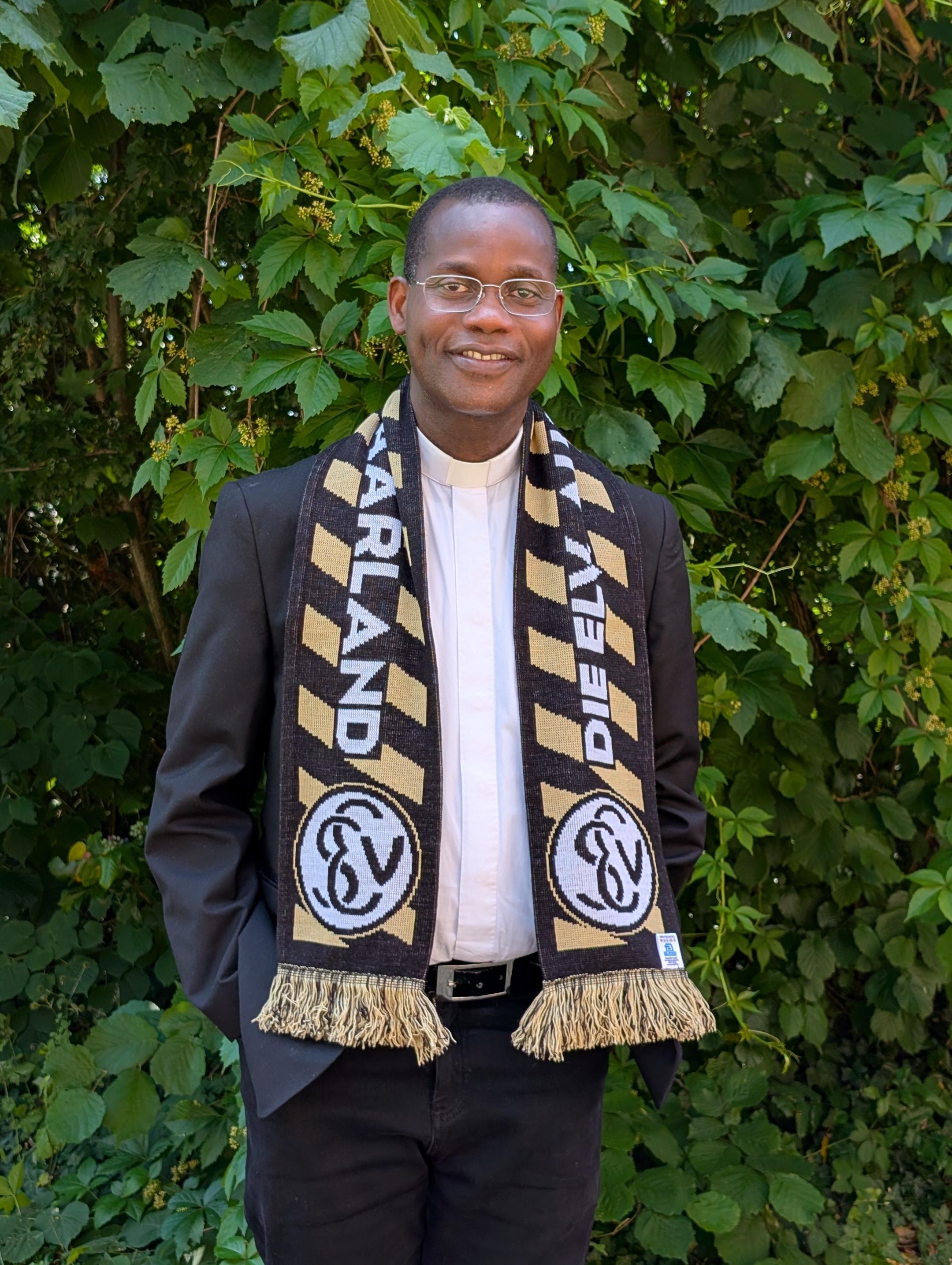 Pfarrer Dr. Claude Bonsou